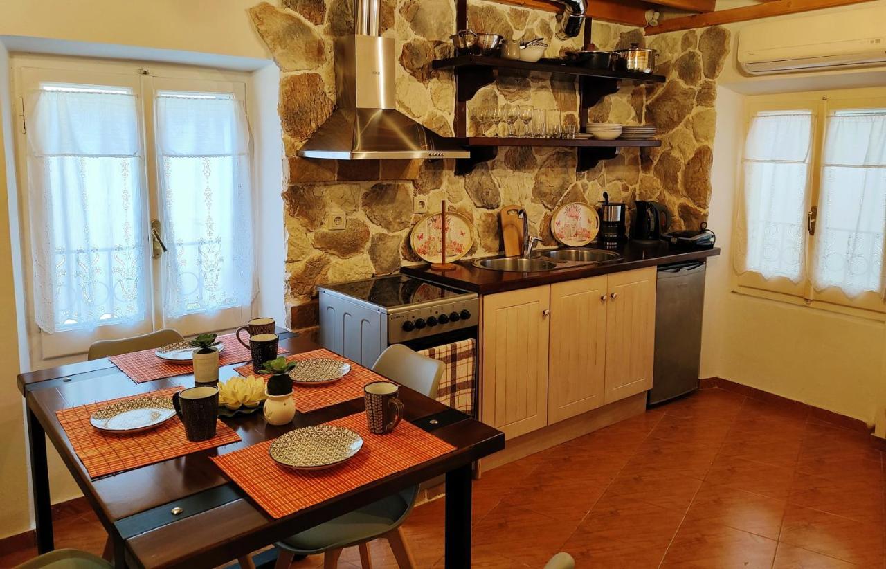 Chrysalenia House Corfu Town Appartement Buitenkant foto